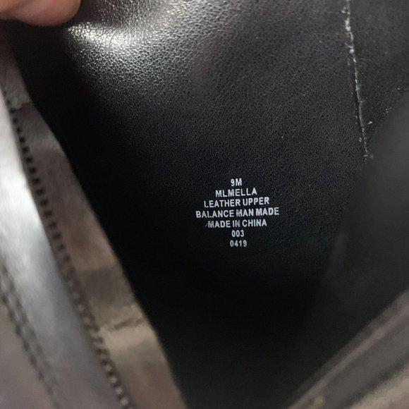 MARC FISHER Mella Black Leather Ankle Boots like new 9 - Picture 8 of 9